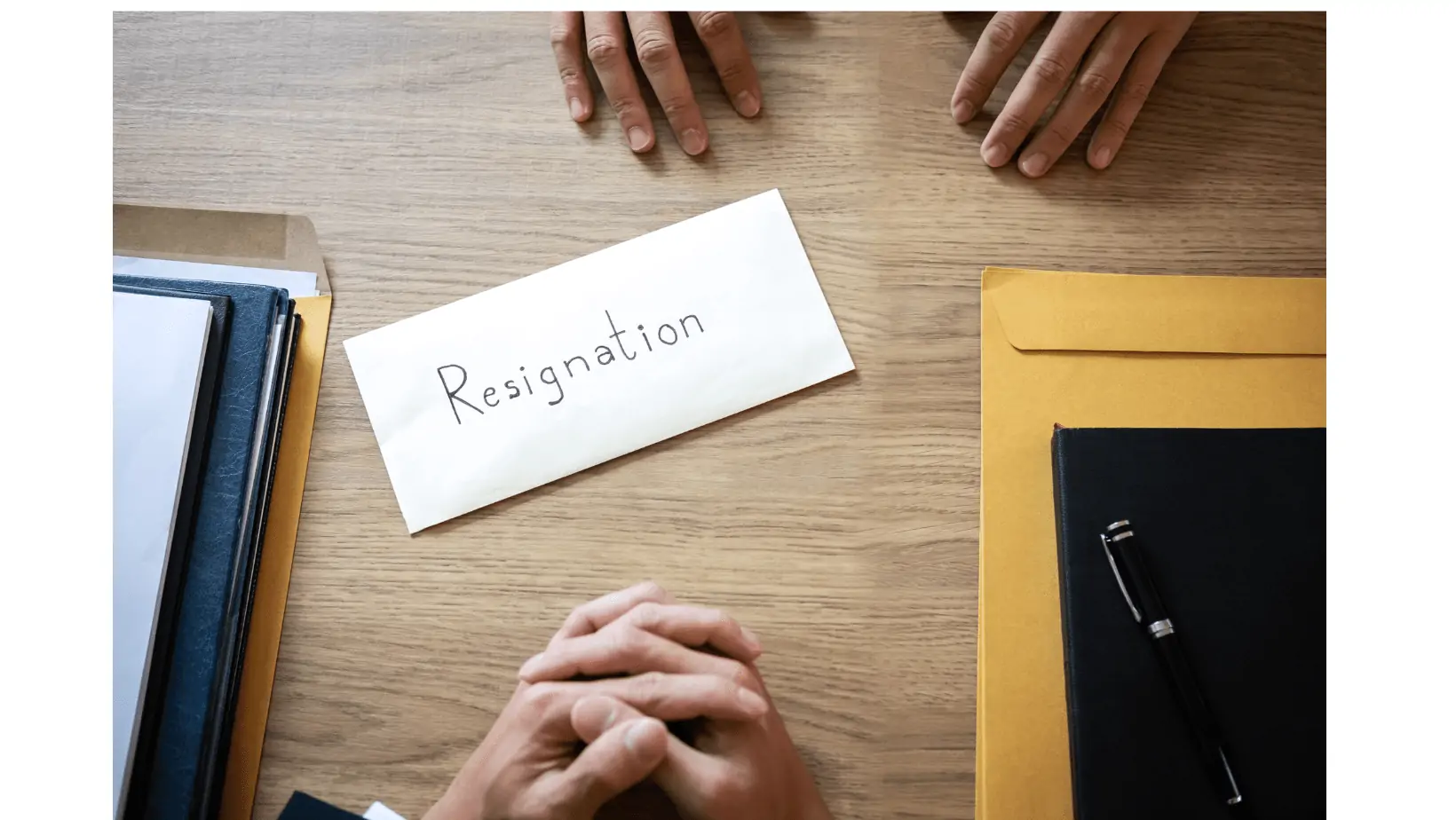 How To Write a Resignation Letter in South Africa (With Samples)