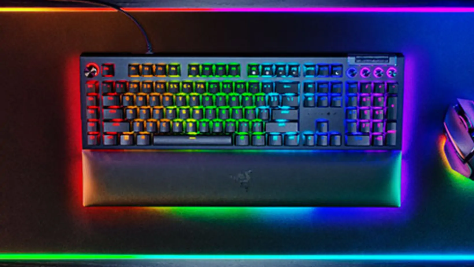Razer’s Game-Changing BlackWidow V4 75 Redefines Mechanical Keyboards
