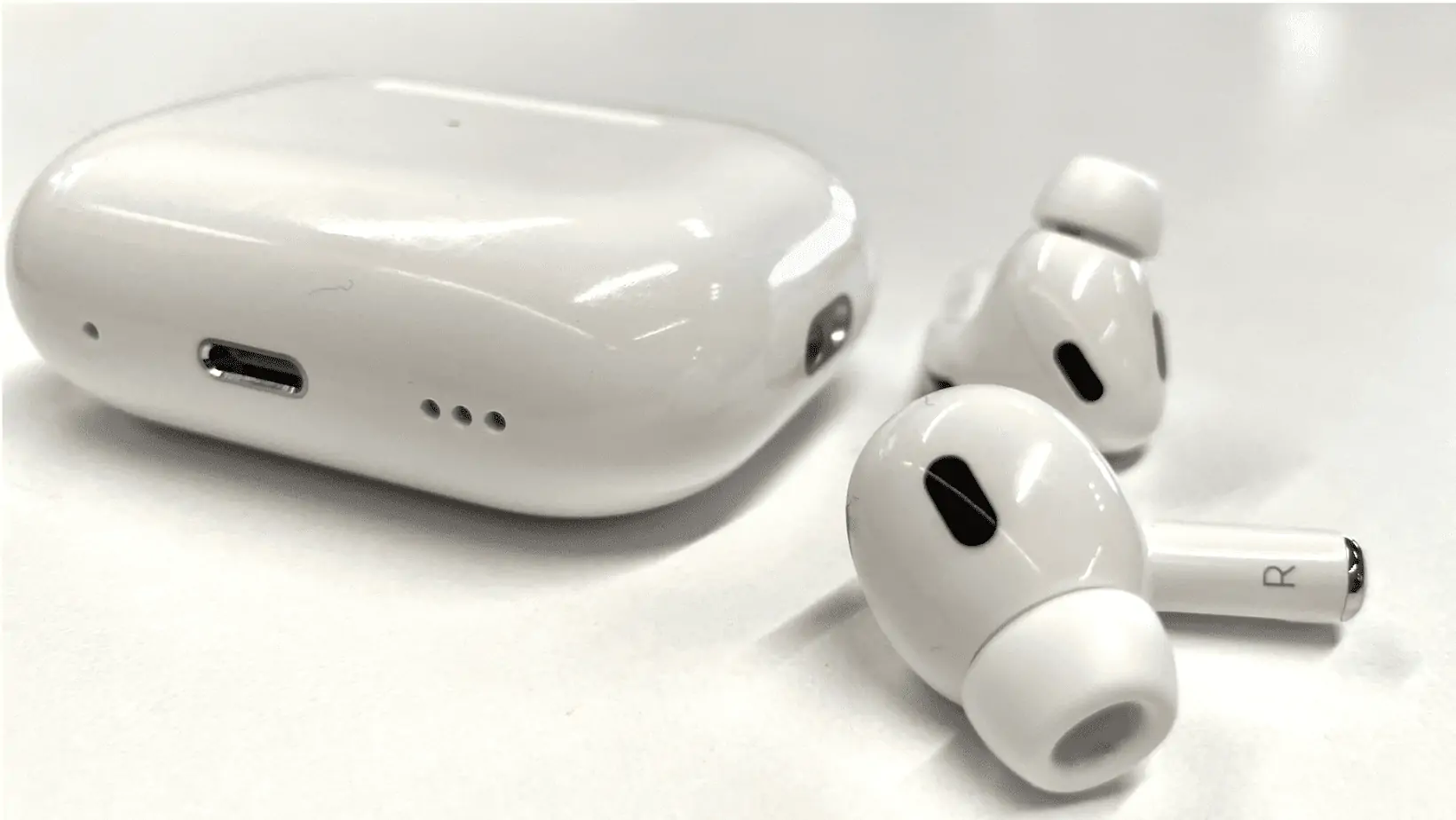 Apple’s AirPods Pro Go USB-C for iPhone 15 Compatibility