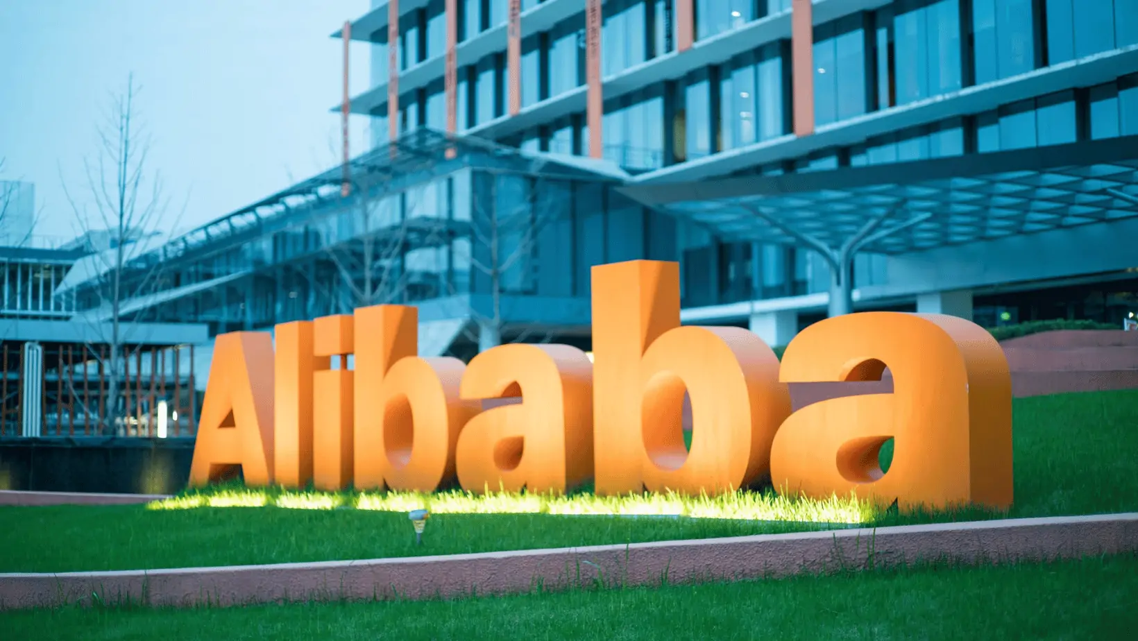 Alibaba Shifts Focus Away from “New Retail” Strategy Amidst Growing Competition