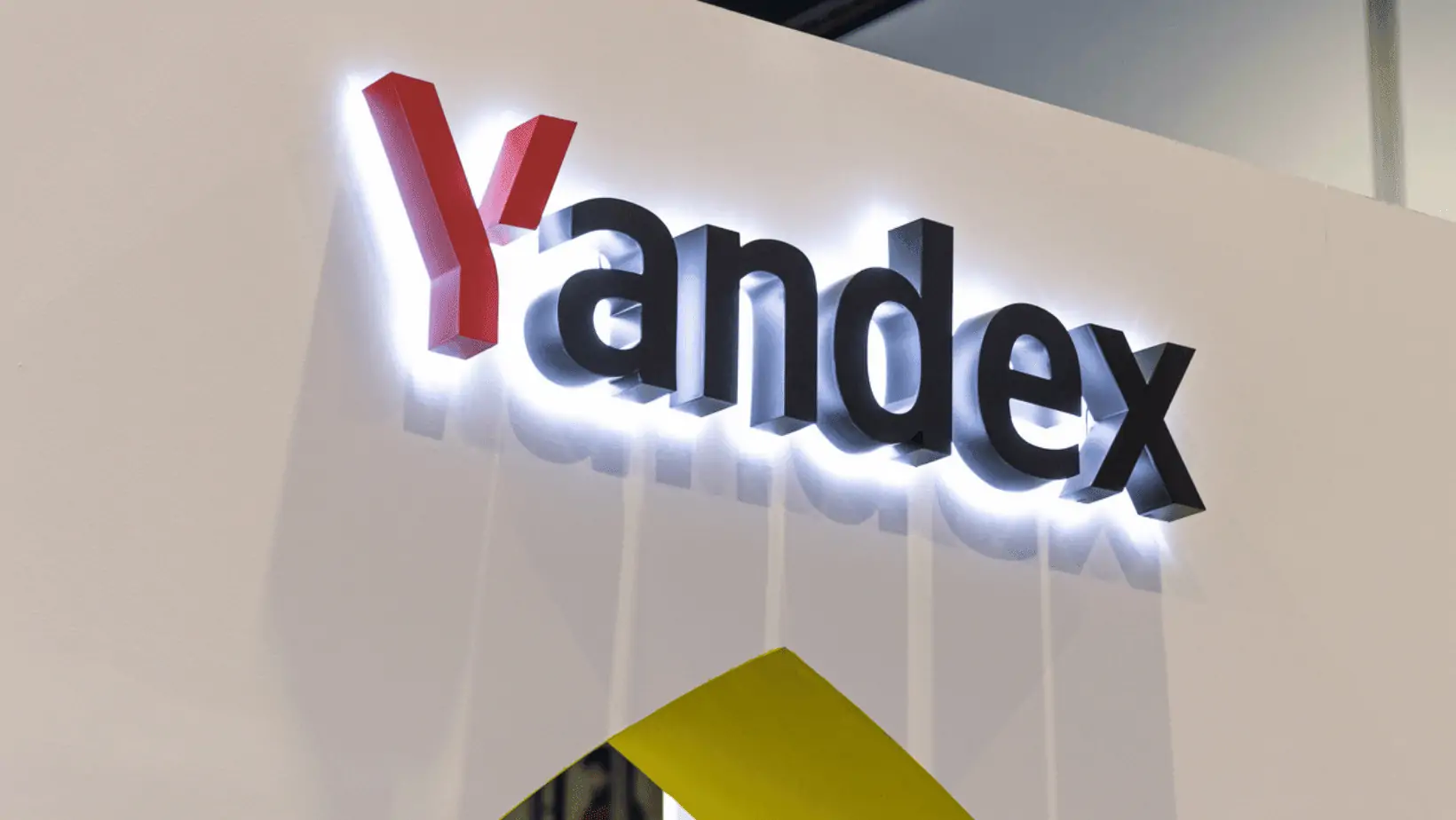 Yandex N.V. to Sell Remaining Russian Businesses at Steep Discount Amid Geopolitical Tensions